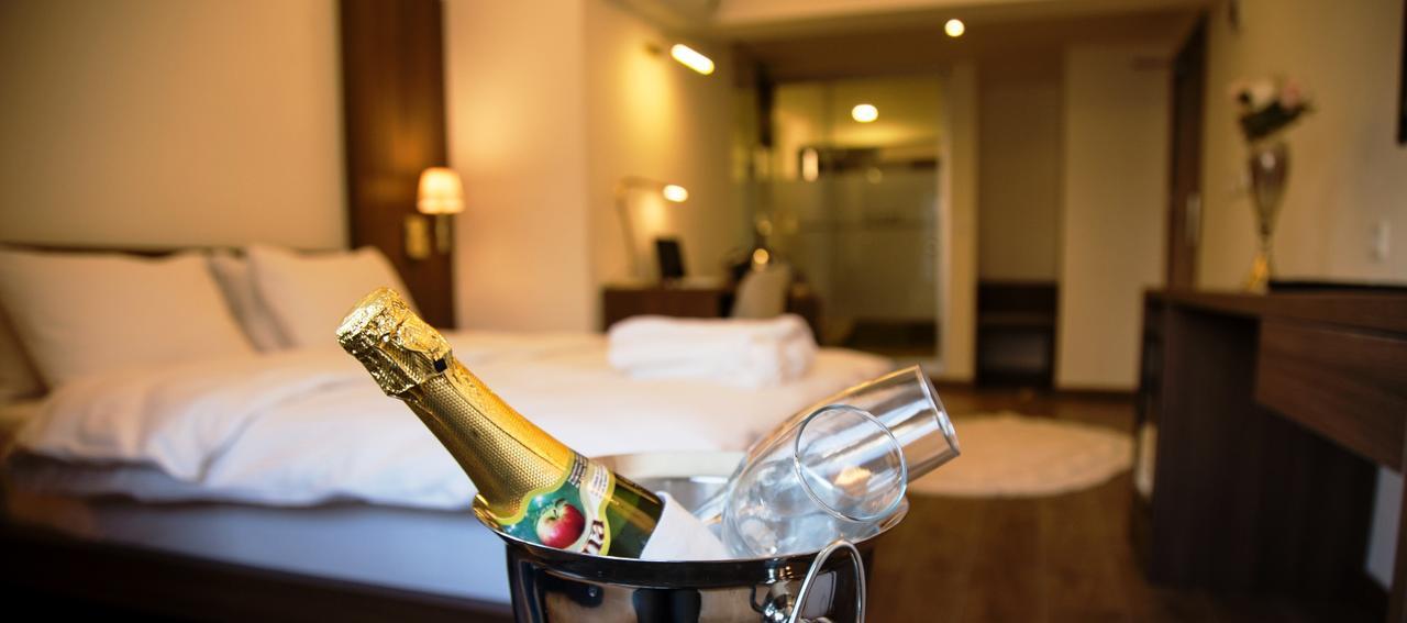 Tn&Co Exclusive Cip Suites And Primeclass Rooms (Adults Only) Muğla Ngoại thất bức ảnh